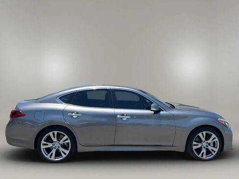 Used 2015 INFINITI Q70 3.7 w/ Sport Package RWD image 5