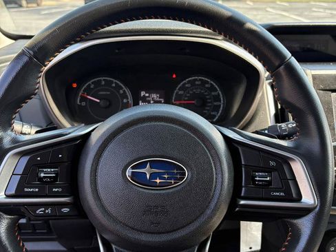 Used 2019 Subaru Crosstrek 2.0i Premium AWD/4WD image 19