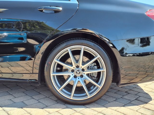 Used 2020 Mercedes-Benz S 560 Sedan image 10