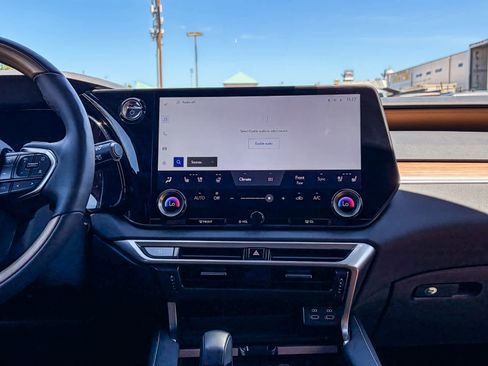 Used 2025 Lexus RX 350h w/ Convenience Package AWD/4WD image 12