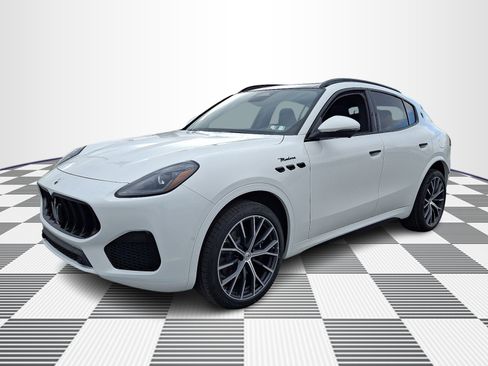 New 2026 Maserati Grecale Modena AWD/4WD image 2