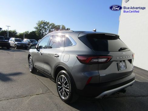 Certified 2026 Ford Escape SE w/ Class II Trailer Tow Package FWD image 7