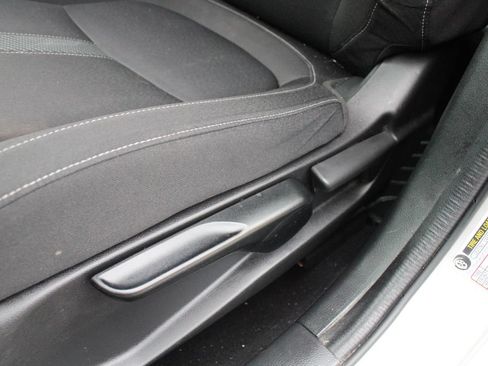 Used 2018 Honda Civic EX image 6