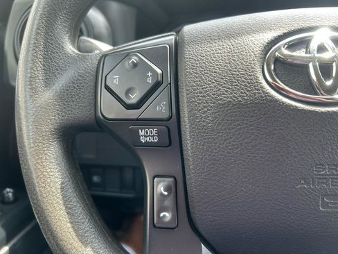 Used 2020 Toyota Tacoma SR RWD image 21