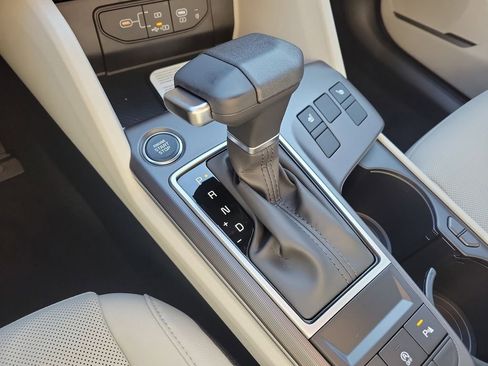 New 2026 Kia Sportage EX w/ EX Panorama Roof Package image 37