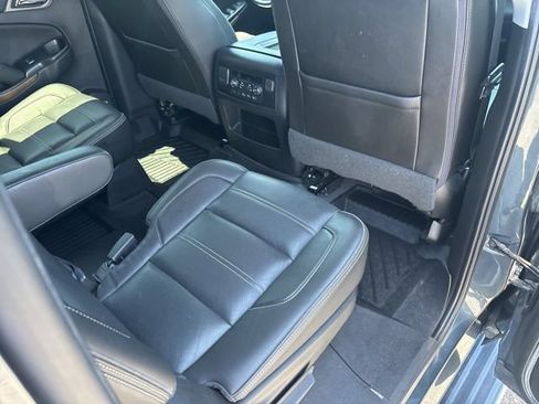 Used 2020 GMC Yukon XL Denali w/ Open Road Package AWD/4WD image 25
