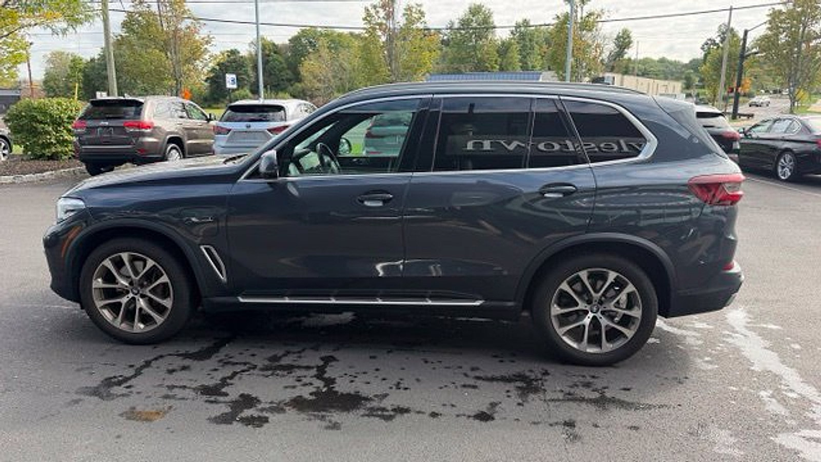 Used 2022 BMW X5 xDrive45e AWD/4WD image 4