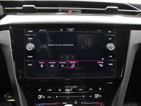 Used 2023 Volkswagen Arteon SEL image 16