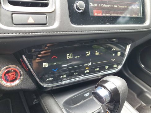 Used 2020 Honda HR-V EX image 22
