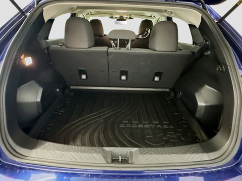 Used 2025 Subaru Crosstrek 2.0i Premium image 30