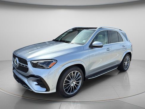 New 2026 Mercedes-Benz GLE 450 4MATIC image 3