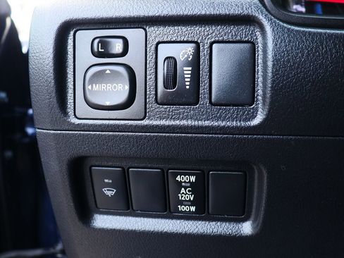 Used 2017 Toyota 4Runner SR5 image 41