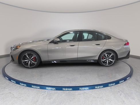 Certified 2024 BMW 530i w/ M Sport Package RWD image 8