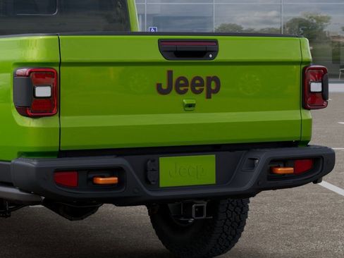 New 2026 Jeep Gladiator Mojave image 13