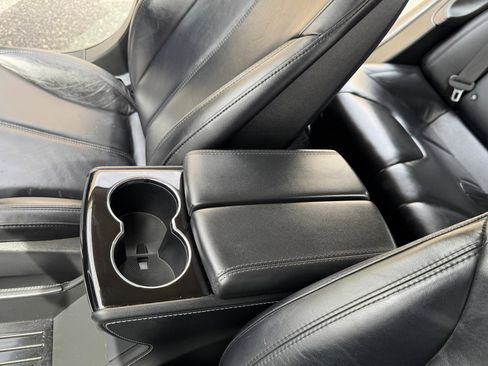 Used 2015 Tesla Model S 90 RWD image 36
