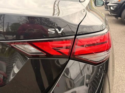 Used 2021 Nissan Sentra SV FWD image 30