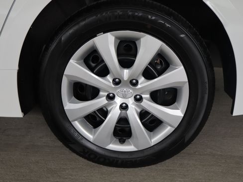 Used 2024 Toyota Corolla LE FWD image 26