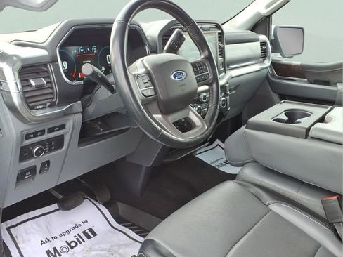 Used 2021 Ford F150 Lariat w/ Trailer Tow Package image 6