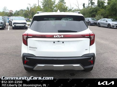 Certified 2026 Kia Seltos EX w/ EX Sunroof Package AWD/4WD image 6