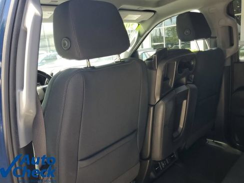 Used 2021 Chevrolet Silverado 1500 LT w/ Z71 Off-Road Package AWD/4WD image 13