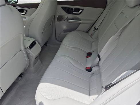 Used 2023 Mercedes-Benz EQE 350+ 4MATIC SUV image 19