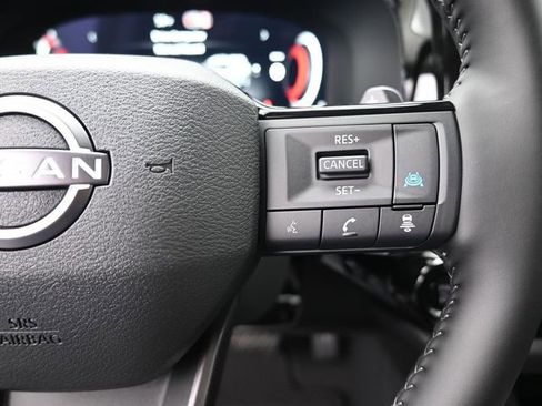 New 2026 Nissan Pathfinder SL w/ SL Premium Package image 2