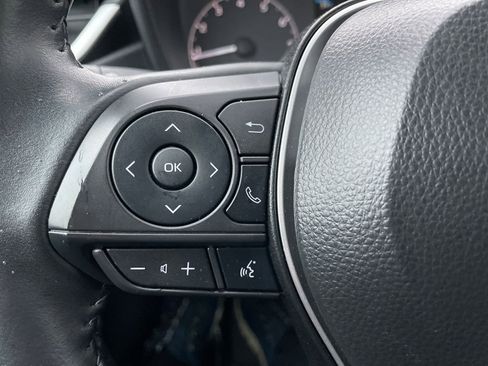 Certified 2025 Toyota Corolla SE image 24