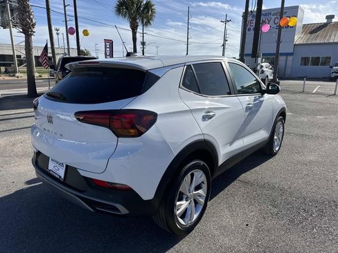 Certified 2024 Buick Encore GX Preferred image 7