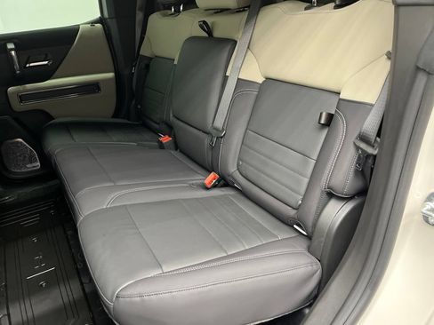 New 2026 GMC Hummer EV 4x4 Crew Cab image 5