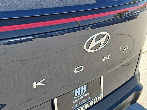 Certified 2024 Hyundai Kona SEL image 12