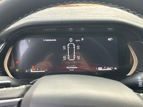 New 2025 Jeep Grand Cherokee L Limited image 30