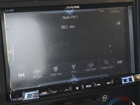 Used 2024 Isuzu NPR RWD image 25