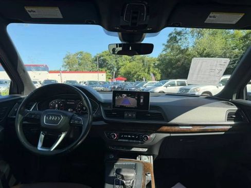 Used 2018 Audi Q5 2.0T Premium Plus w/ Premium Plus Package AWD/4WD image 16