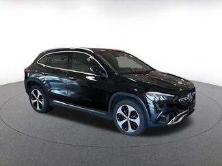 Used 2025 Mercedes-Benz GLA 250 video 2