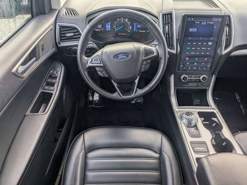 Used 2024 Ford Edge SEL AWD/4WD image 15