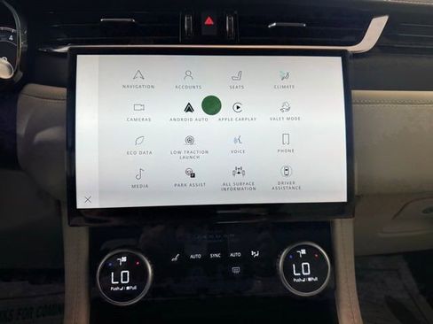 Certified 2026 Jaguar F-PACE R-Dynamic S image 25