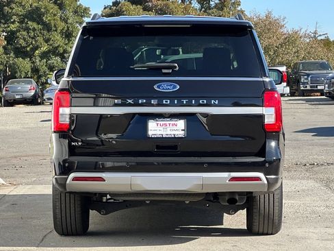 Certified 2024 Ford Expedition XLT AWD/4WD image 5