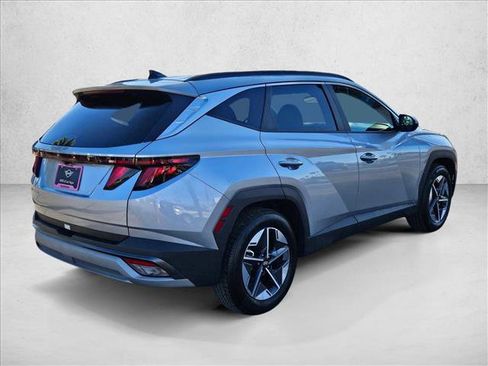Used 2025 Hyundai Tucson SEL image 5