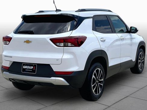 Certified 2025 Chevrolet TrailBlazer LT FWD image 13