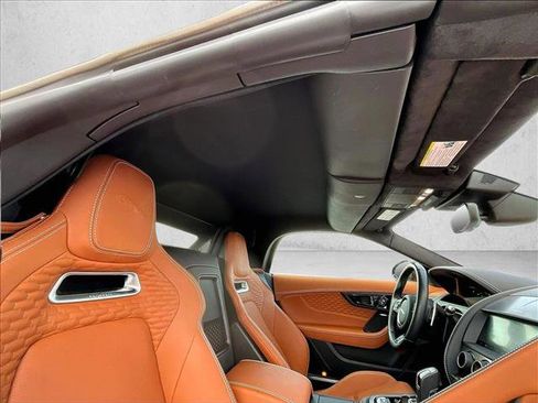 Used 2024 Jaguar F-TYPE R image 17