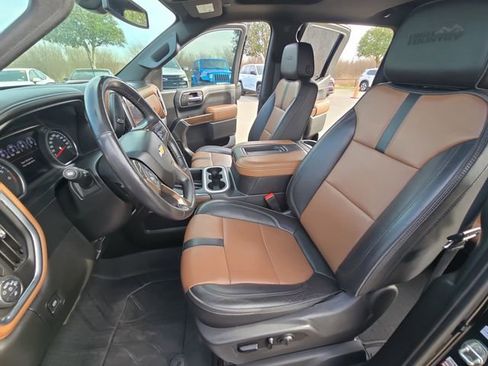 Used 2020 Chevrolet Silverado 1500 High Country w/ Trailer Camera Package image 14