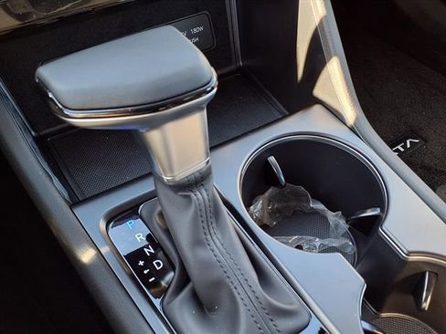 New 2025 Hyundai Sonata SE FWD image 18