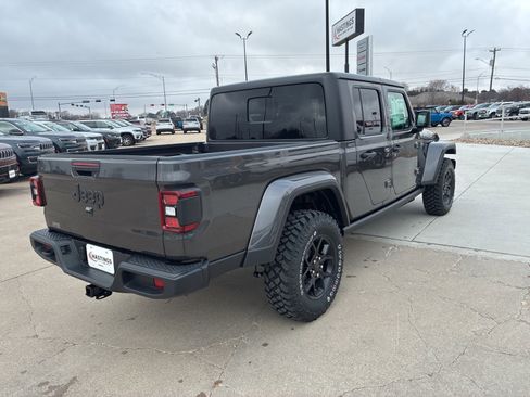 New 2026 Jeep Gladiator Sport image 6