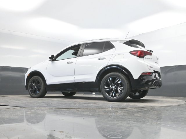 Used 2024 Buick Encore GX Sport Touring AWD/4WD image 47