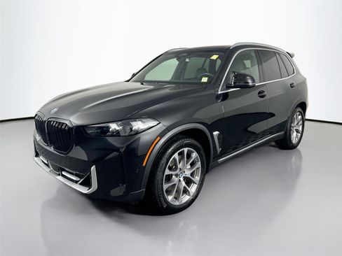 Used 2024 BMW X5 xDrive40i image 2