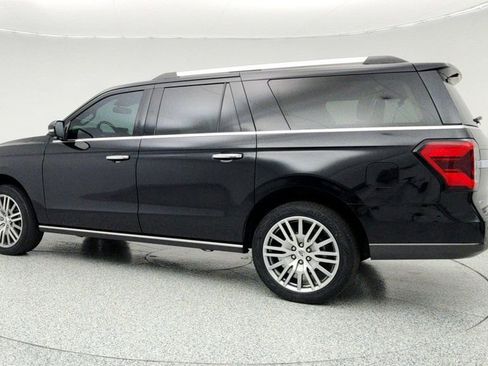 Used 2022 Ford Expedition Max Limited image 7