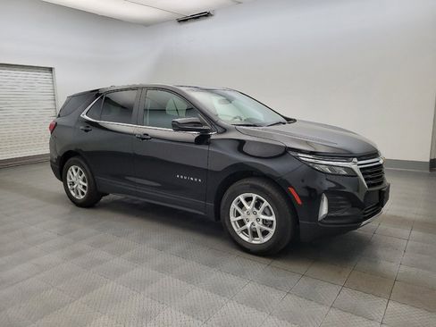 Used 2023 Chevrolet Equinox LT w/ Driver Convenience Package FWD image 11