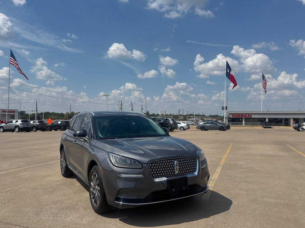 Used 2021 Lincoln Corsair FWD w/ Equipment Group 101A image 3