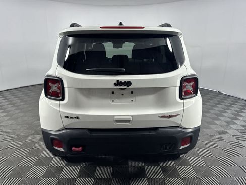 Used 2023 Jeep Renegade Trailhawk AWD/4WD image 7