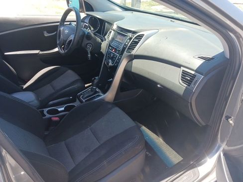 Used 2016 Hyundai Elantra GT FWD image 15